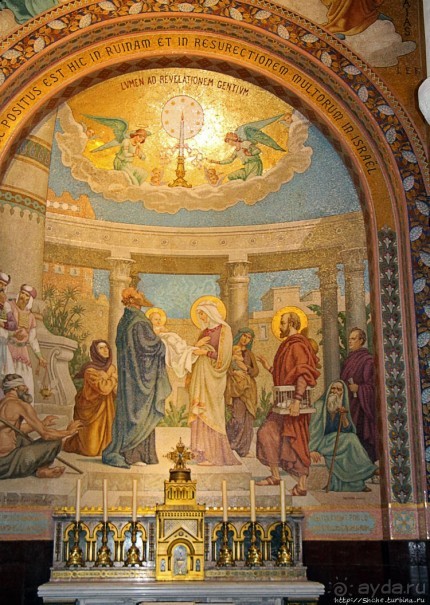 Базилика Богоматери Розария в Лурде (нижняя)