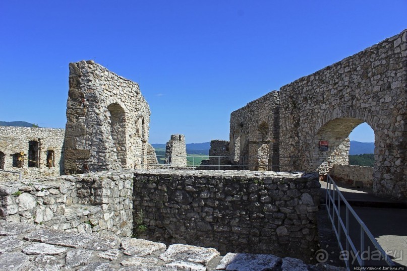 В чистом поле Град стоит... Spišsky hrad ( ЮНЕСКО 620-001)