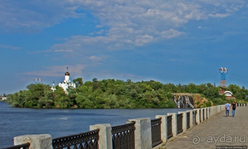 Монастырский остров на Днепре в Днепре
