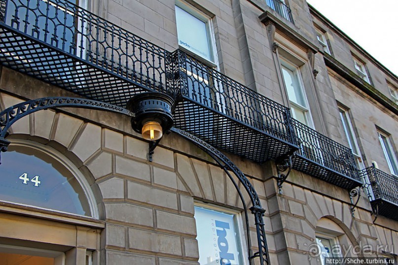 Викторианский район Эдинбурга — Уэст-Энд (West End)