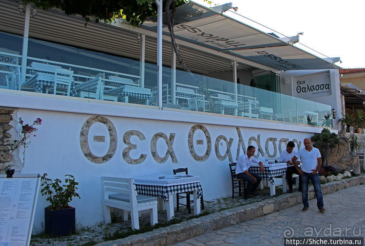 Отличная рыбная таверна с шикарной панорамой в Афитосе