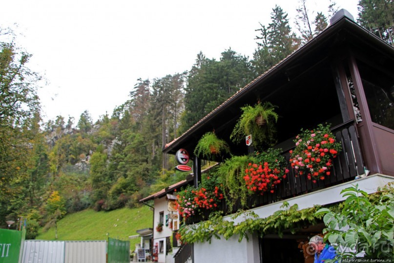 "Предпещерный" — старейший и славнейший замок Словении