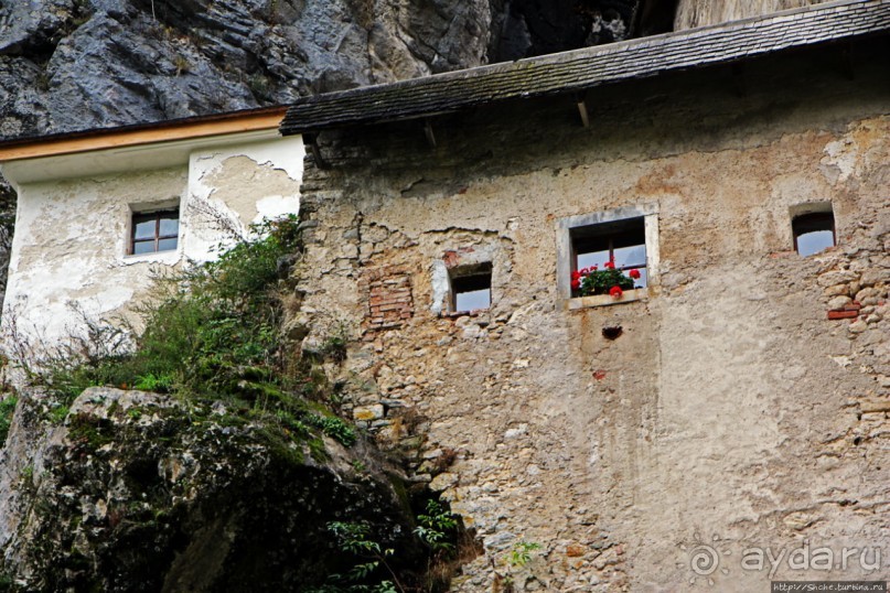 "Предпещерный" — старейший и славнейший замок Словении