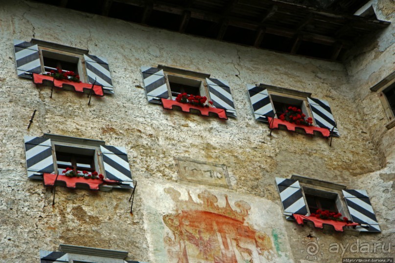 "Предпещерный" — старейший и славнейший замок Словении