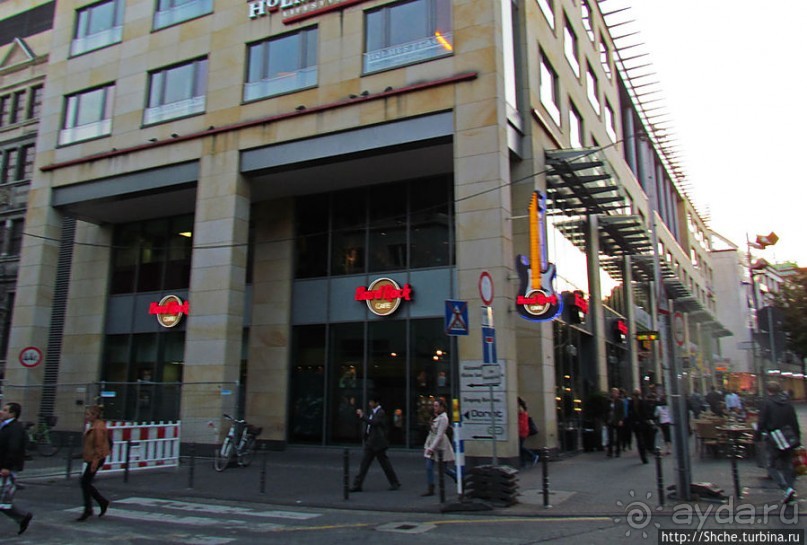 Культовое кафе в Кельне