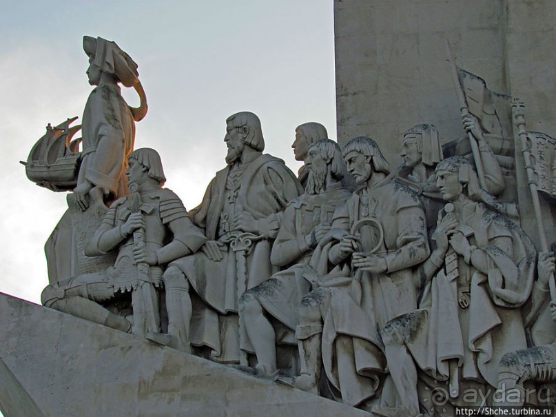 Монументальный ансамбль, посвященный великим открытиям