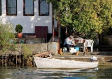 Мы на лодочке катались по Охриду-озеру