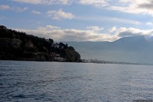 Мы на лодочке катались по Охриду-озеру