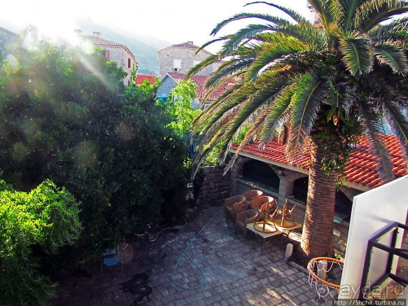 Прогулка по крепостной стене Старой Будвы