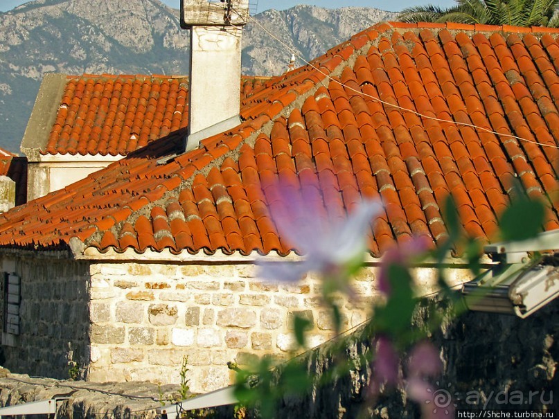 Прогулка по крепостной стене Старой Будвы