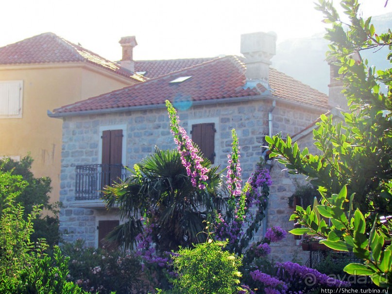 Прогулка по крепостной стене Старой Будвы