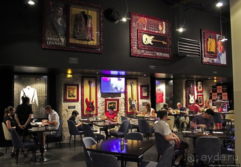 Культовое кафе в Марселе