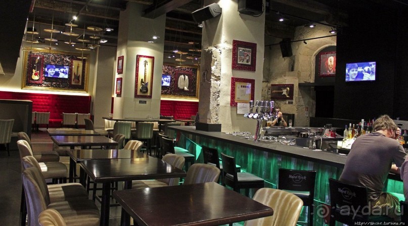 Культовое кафе в Марселе