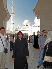 Мечеть шейха Зайда — Белоснежное чудо в песках Абу-Даби