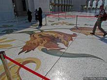 Мечеть шейха Зайда — Белоснежное чудо в песках Абу-Даби