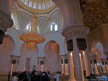 Мечеть шейха Зайда — Белоснежное чудо в песках Абу-Даби