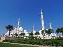 Мечеть шейха Зайда — Белоснежное чудо в песках Абу-Даби