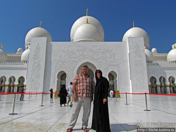Мечеть шейха Зайда — Белоснежное чудо в песках Абу-Даби