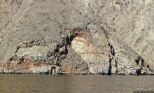 Оманские фьерды... Скалистое побережье Мусандама