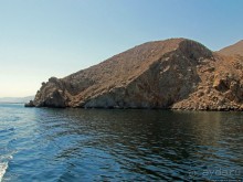 Оманские фьерды... Скалистое побережье Мусандама