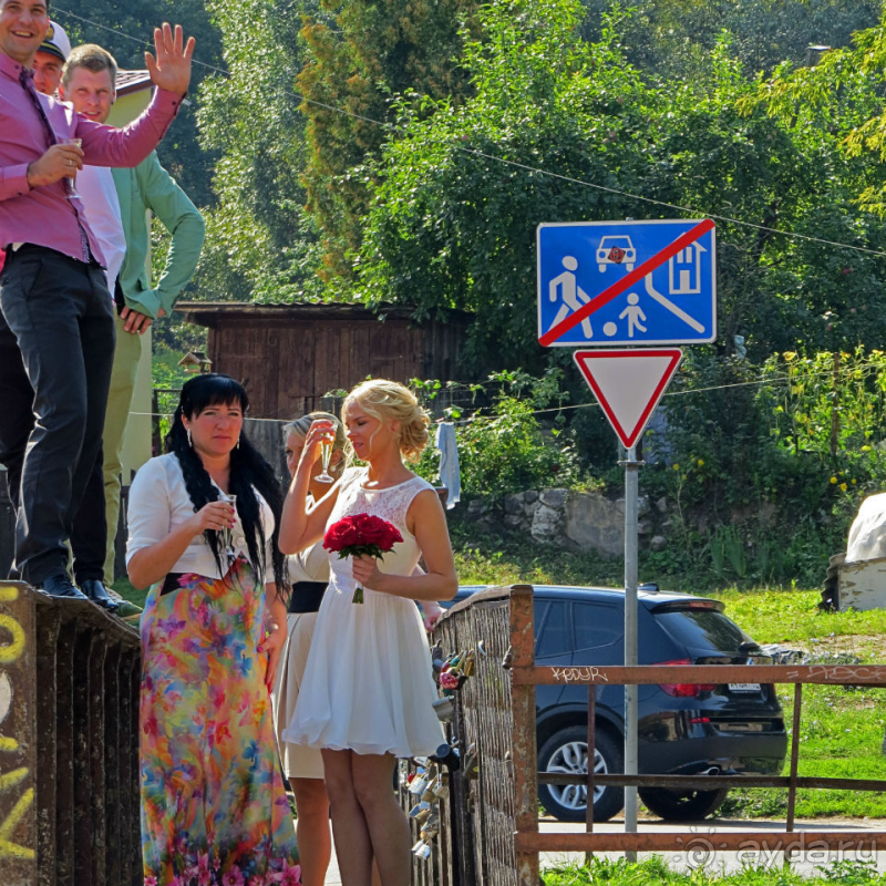 Республика Ужупис — Не побеждай Не защищайся Не сдавайся 