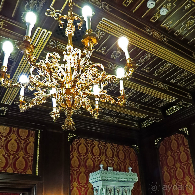 Альбом истории "Аки хоромы царские — интерьеры замка Радзивиллов в Несвиже "