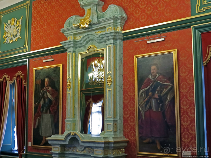 Аки хоромы царские — интерьеры замка Радзивиллов в Несвиже 