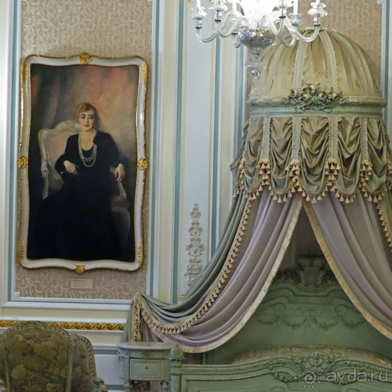 Альбом истории "Аки хоромы царские — интерьеры замка Радзивиллов в Несвиже "