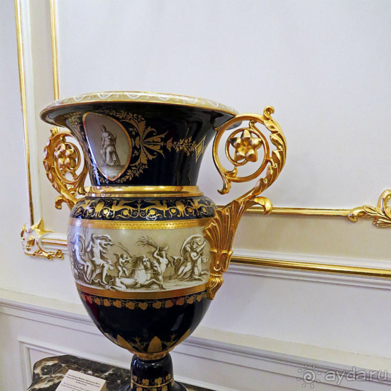 Аки хоромы царские — интерьеры замка Радзивиллов в Несвиже 