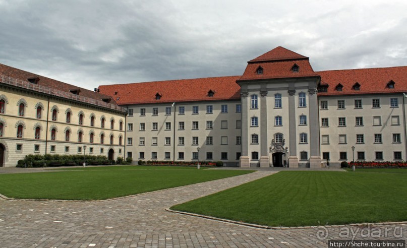 Аббатство епископства Галльского и его кафедральный собор