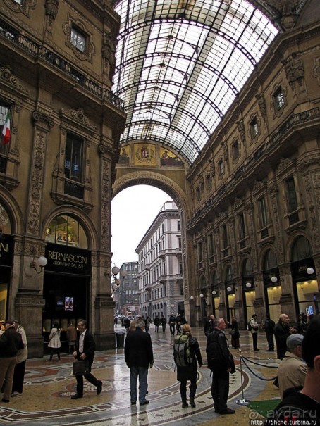 Два часа в центре Милана. Собор, пассаж и ... трамваи