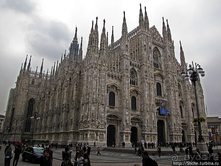Два часа в центре Милана. Собор, пассаж и ... трамваи