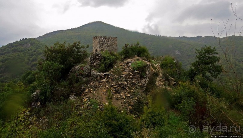 Замок на реке Пчинья (как бы тоже "Маркови кули")