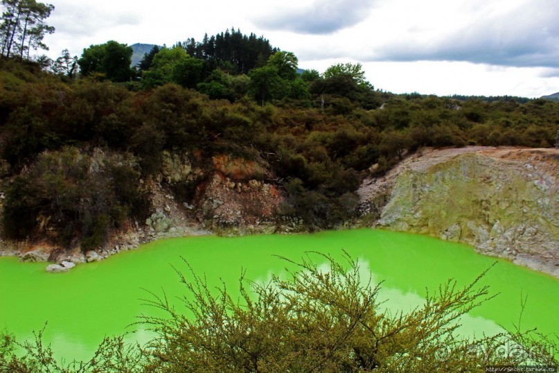Купальня Дьявола в шампанском