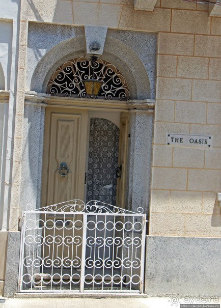 Мальтийская Паола — город красивых балконов и двух обломов