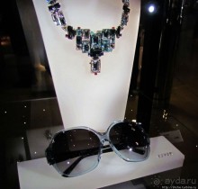 Альбом отзыва "Лучшие друзья девушек это ... кристаллы Сваровски"