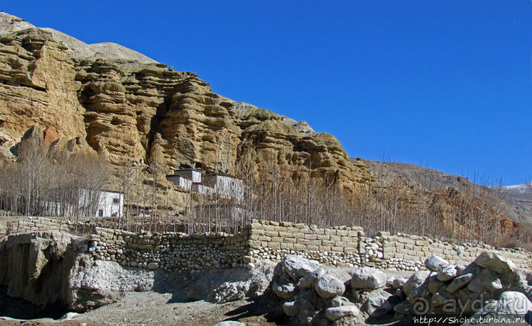 Лхонг — маленькое поселение с более чем 2000-летней историей