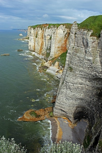 Утесы Этреты: направо пойдешь...