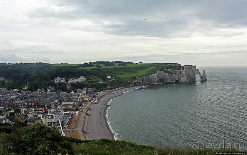 Утесы Этреты: направо пойдешь...