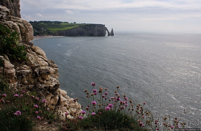 Утесы Этреты: направо пойдешь...