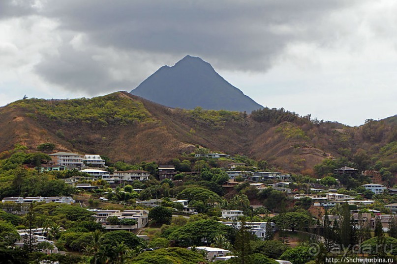 Панорама залива и города Канеохе на востоке острова Оаху