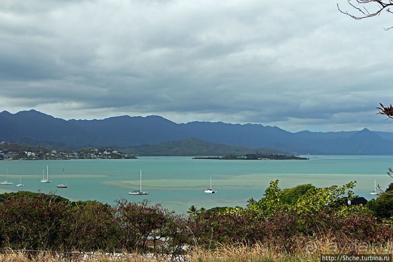 Панорама залива и города Канеохе на востоке острова Оаху