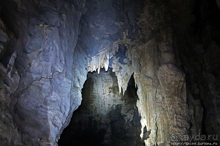 Полые скалы Вьетнама: Hung Ton — первый заплыв в подземелье