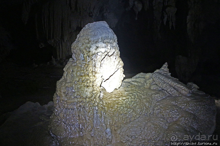 Полые скалы Вьетнама: Hung Ton — первый заплыв в подземелье