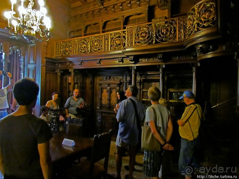 Королевский дворец Пелеш. Первый этаж