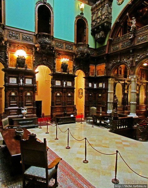 Королевский дворец Пелеш. Первый этаж