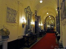 Королевский дворец Пелеш. Первый этаж