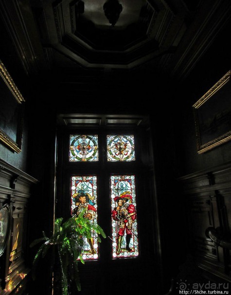 Королевский дворец Пелеш. Первый этаж