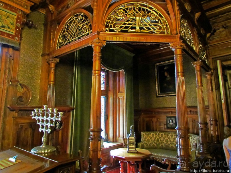 Королевский дворец Пелеш. Первый этаж