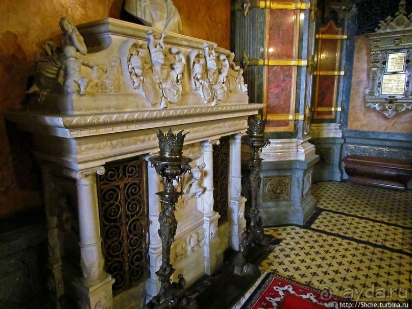 Королевский дворец Пелеш. Первый этаж